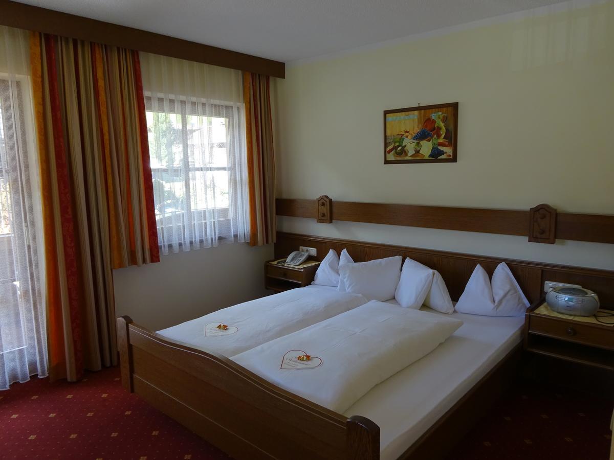 Hotel Zum Sepp Tux Esterno foto